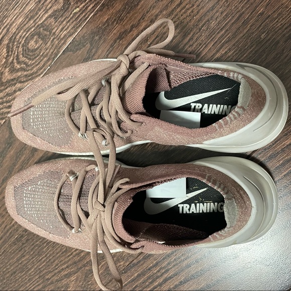 Nike pink slip on/lace up sneaker. Size 6.5 - Picture 4 of 7